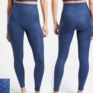 Athleta Salutation Stash Pocket Tight Leggings XXS Enchanted Blue Embossed